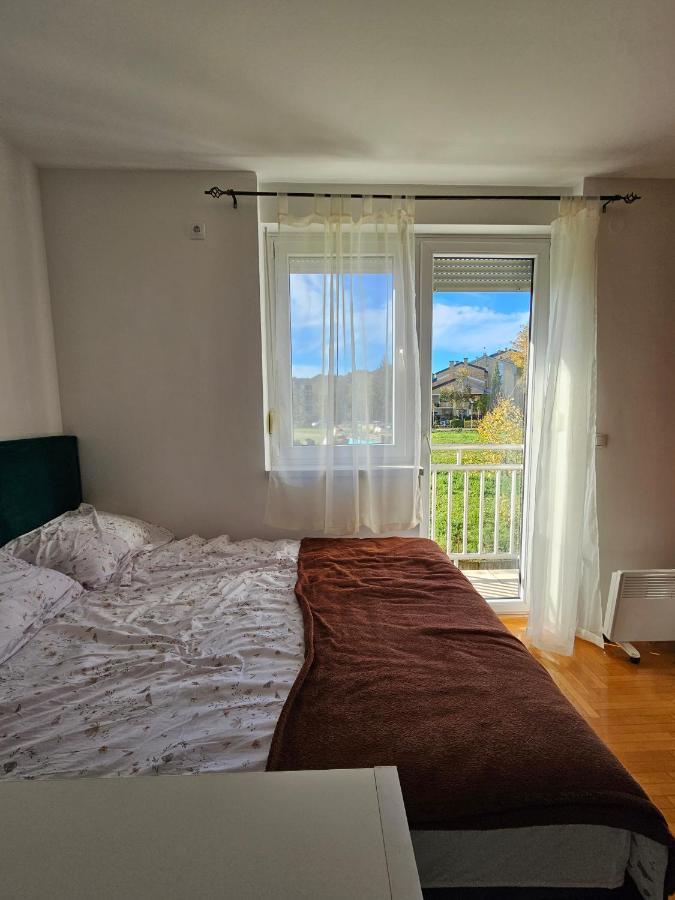 Apartman Lollita Banyaluka Dış mekan fotoğraf