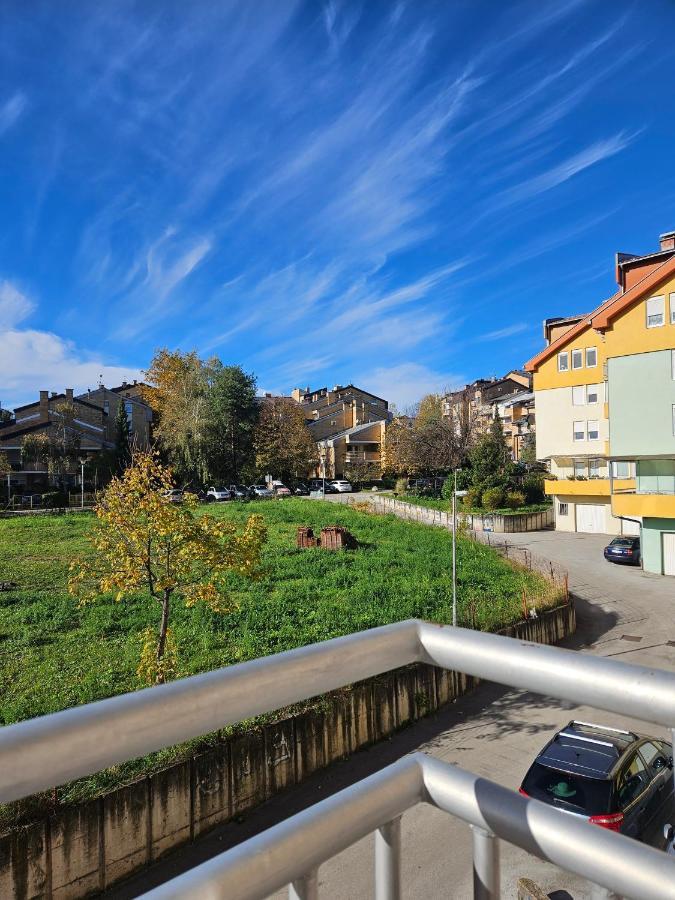 Apartman Lollita Banyaluka Dış mekan fotoğraf